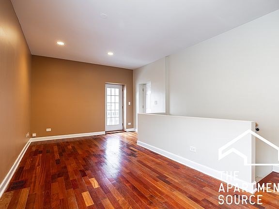 4th image of 2852 N Kedzie Ave Unit 1