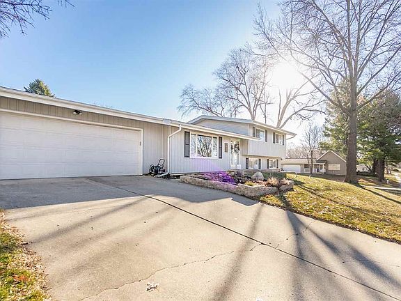 2nd image of 1348 Clark Dr