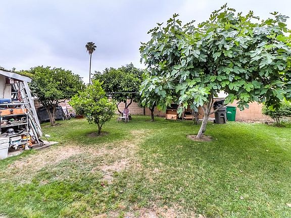 3rd image of 14440 Estella St