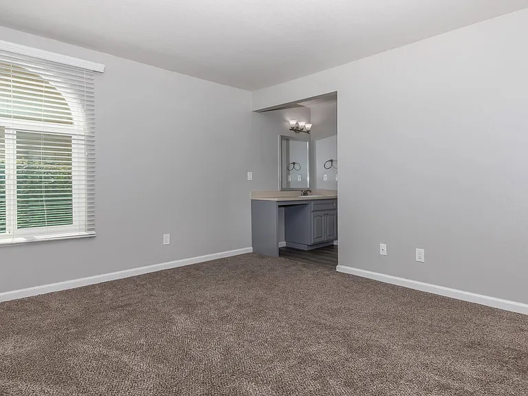Oak View — Photo 67