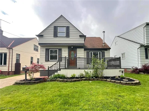 4813 Park Dr, Cleveland, OH 44144