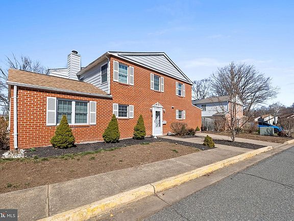 2nd image of 3716 Tavern Way