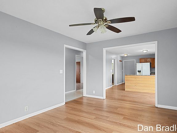 5th image of 789 Orton St