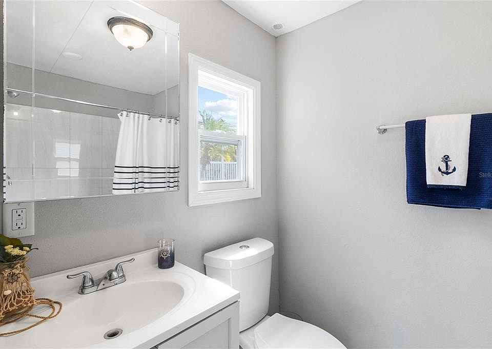 1st image of 6029 136TH TERRACE N