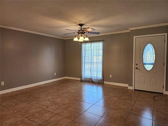 4th image of 861 Denny Rd