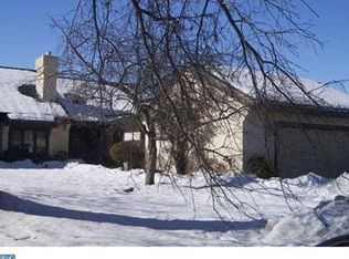 10 Tally Ho Ln, Blue Bell, PA
