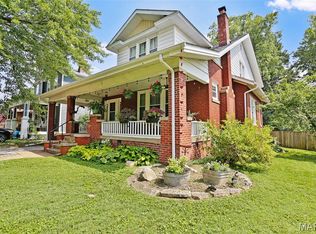 6 Halleck Ave, Edwardsville, IL 62025