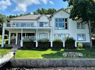 832 Via Del Lago Dr, Sunrise Beach, MO 65079