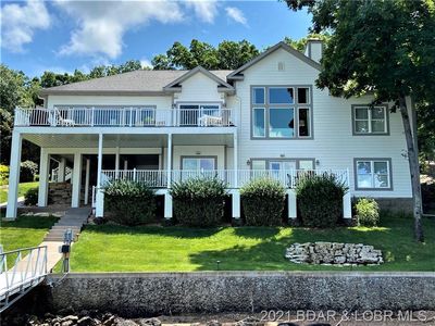 832 Via Del Lago Dr, Sunrise Beach, MO, 65079