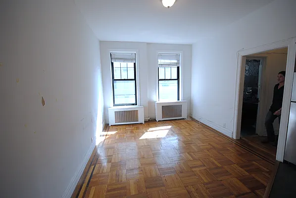 Rented by Bold New York | media 42