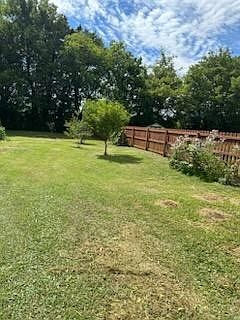 3rd image of 7314 Bermuda Dr