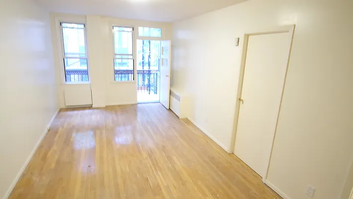 Rented by Link NY Realty | media 13