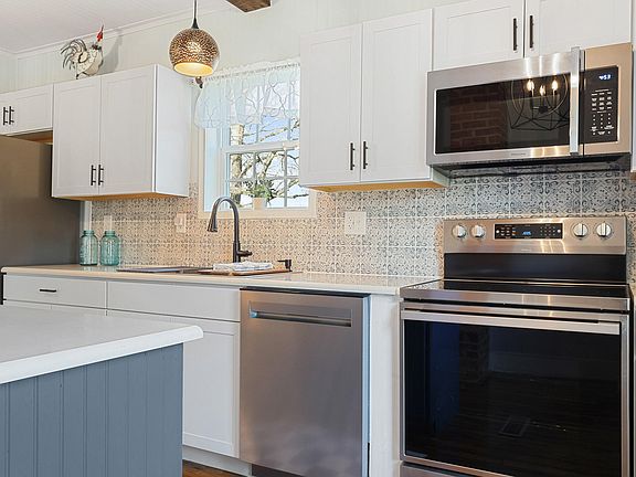 4th image of 204 Enon Church Rd