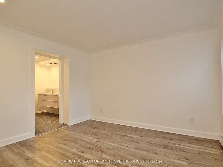 35 Donald St #3 — Photo 14