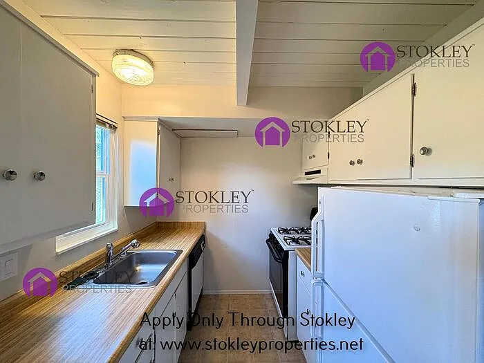 1560 Pine St #6 — Photo 3