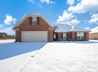 72 Valleydale Dr, Jackson, TN 38305