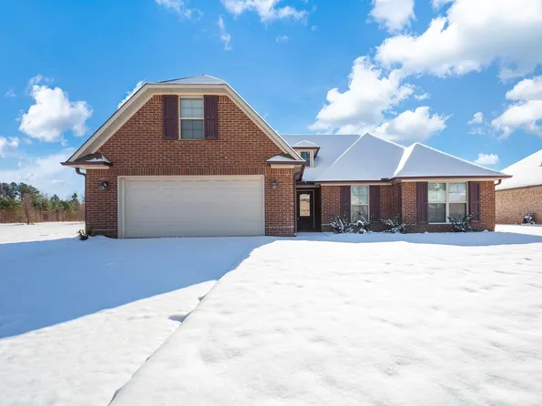 72 Valleydale Dr, Jackson, TN 38305