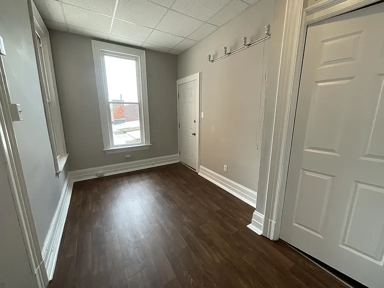 28 Frederick St — Photo 2