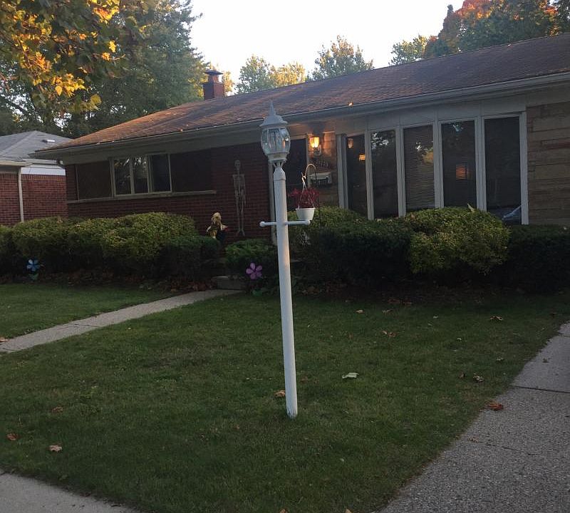 1st image of 24735 Ross Dr