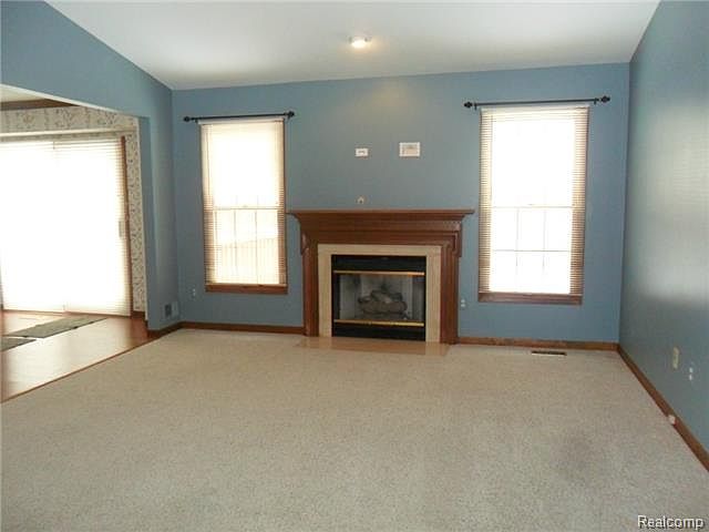 1st image of 801 Woodridge Hills Dr