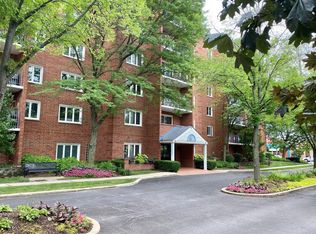 6530 W Irving Park Rd APT 205, Chicago, IL 60634