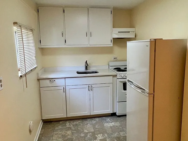 1012 South Alston St — Photo 4