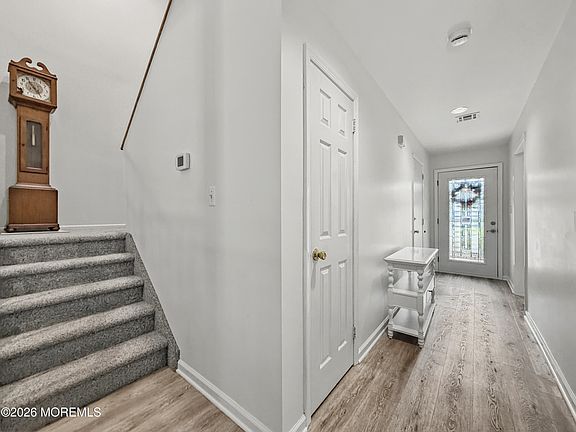 5th image of 254 Plum Drive