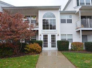 1 Crestview Ln, Mount Arlington, NJ 07856