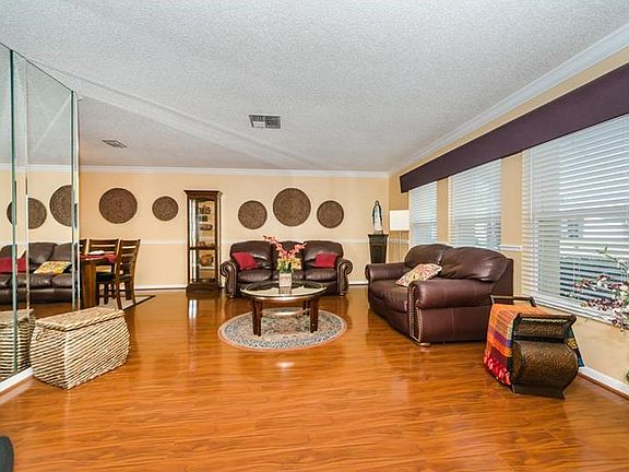 5th image of 1814 Willow Oak Dr S