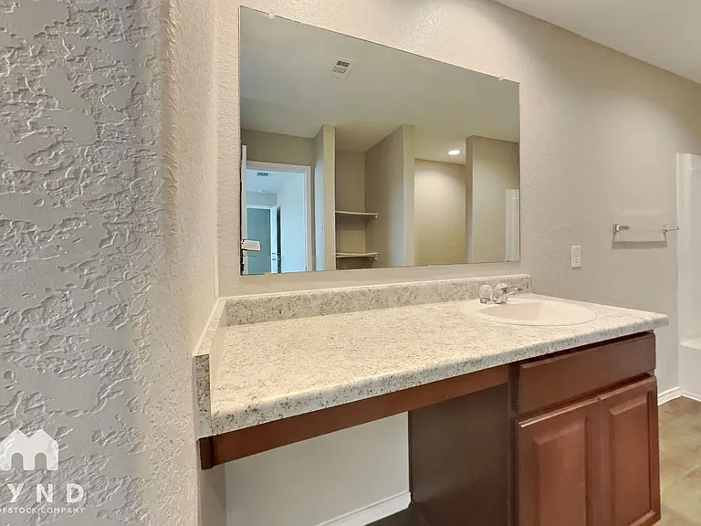 4015 Asher Aly — Photo 12