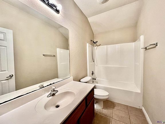 4th image of 26297 Avoyelles Ave