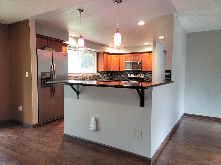 91 NE View Ridge Dr — Photo 6
