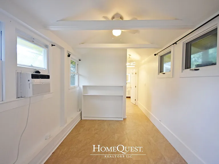 545A Halela St — Photo 16