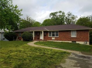 7211 Raytown Rd, Raytown, MO 64133