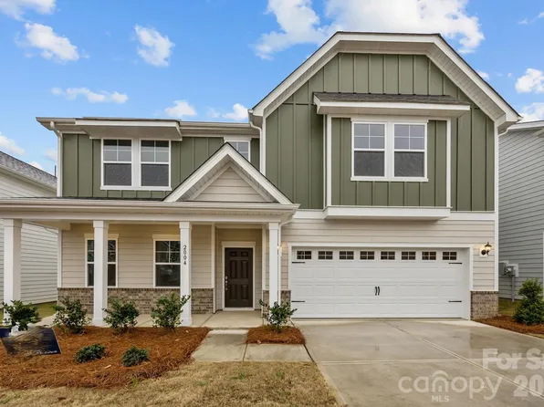 2004 Broken Spur Rd, Indian Trail, NC 28079