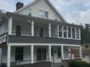 740 Weaver St, Morgantown, WV 26505
