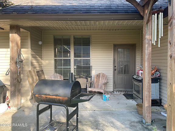 5th image of 204 Bentwater Dr