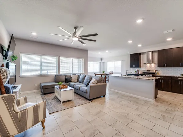 1305 Coyote Rdg, Aubrey, TX 76227