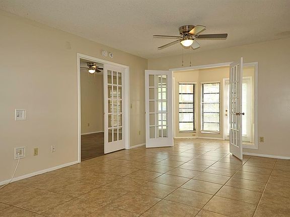 3rd image of 4306 Middlebrook Rd #4306