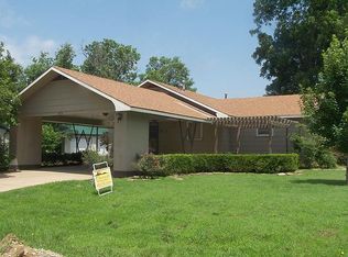 415 Pecan St, Chetopa, KS 67336
