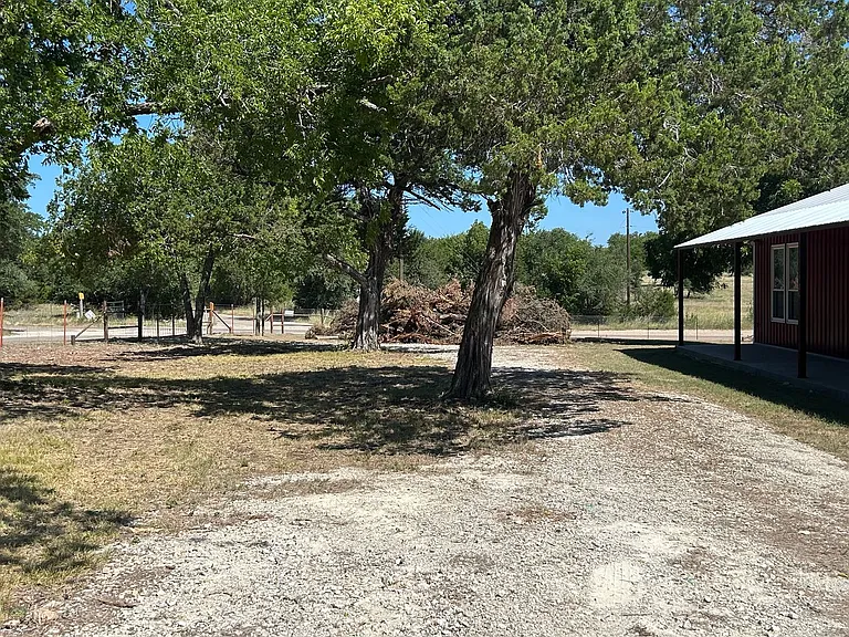 761 County Road 3160 — Photo 30