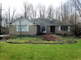 5481 River Woods Ct, Dexter, MI 48130