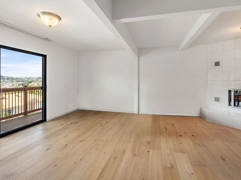 70 Adam Ct — Photo 24
