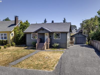 324 N 3rd St, Saint Helens, OR, 97051