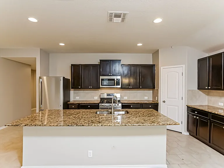 8806 Double #OAK — Photo 5
