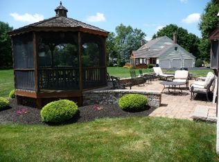 1445 Windrow Ln, Yardley, PA 19067