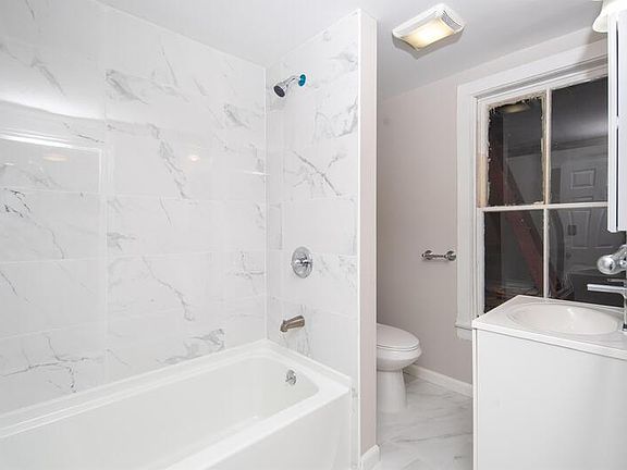 719 5th Ave APT 2, Troy, NY 12182 | Zillow