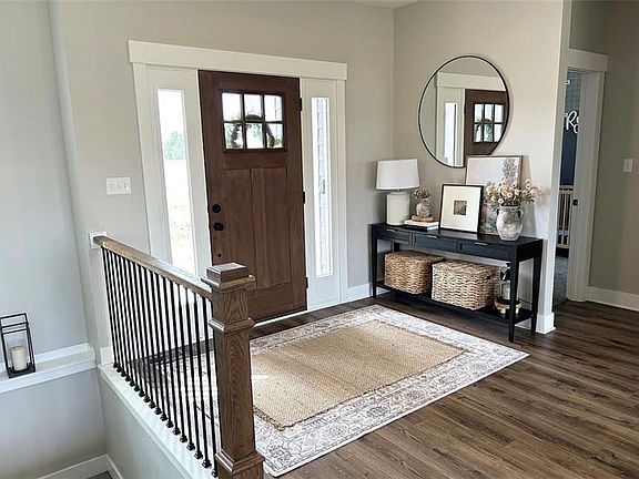 3rd image of 22940 Necole Rd