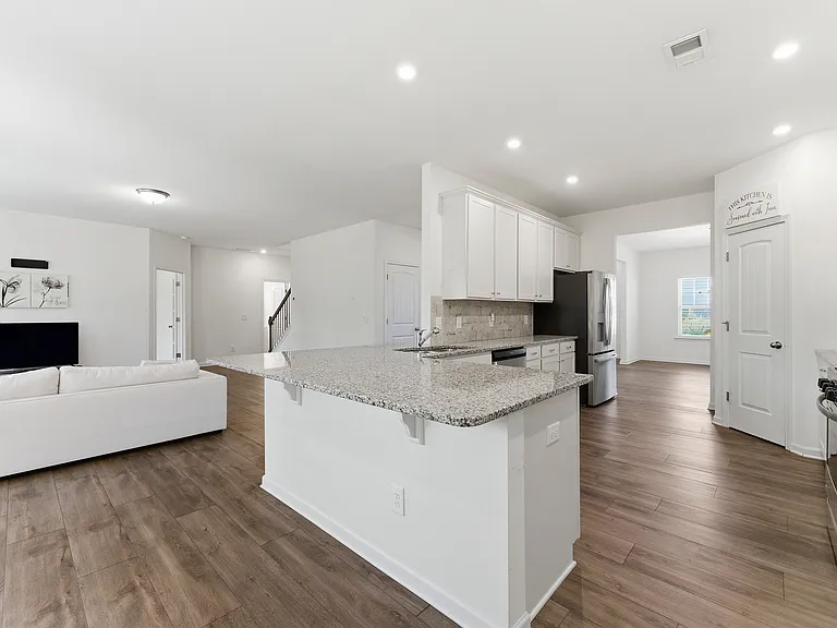 116 Weston Way NW — Photo 6