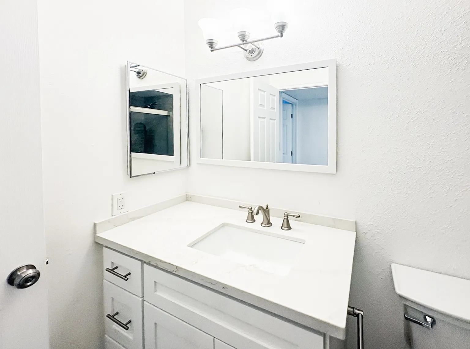 2 bed, 1100 sqft, $1,695 — Photo 4
